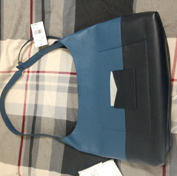 Michael Kors hobo style leather bag - Picture 2 of 2